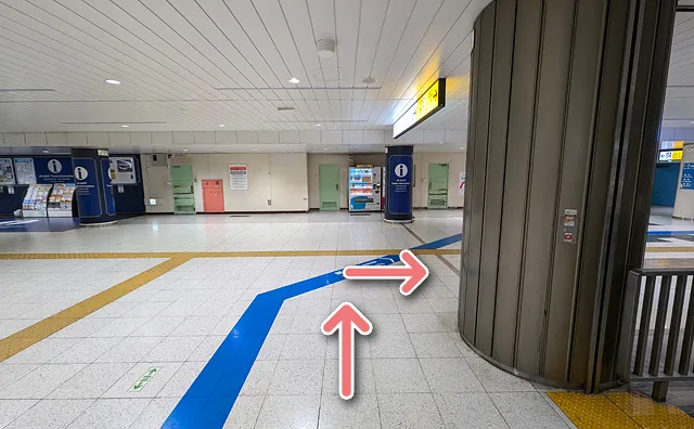 もう一度右折