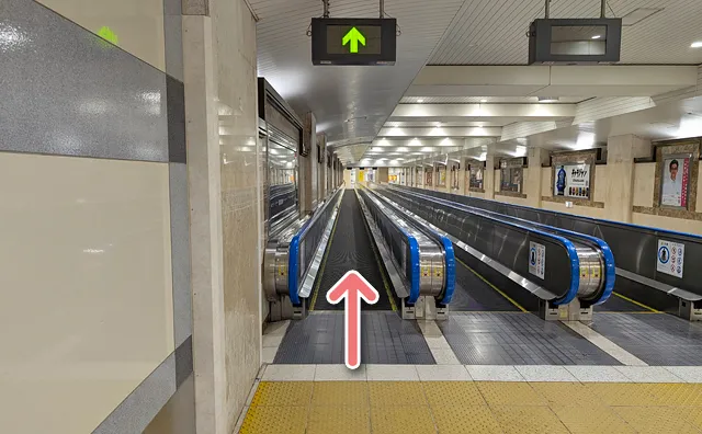 2つ目の動く歩道